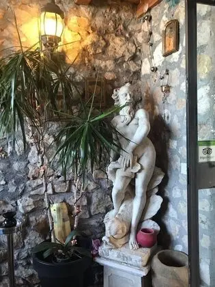 La Mora Exclusive a Moricone