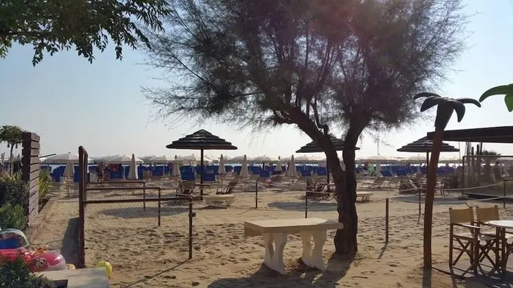 Hotel La Pace - Plaj