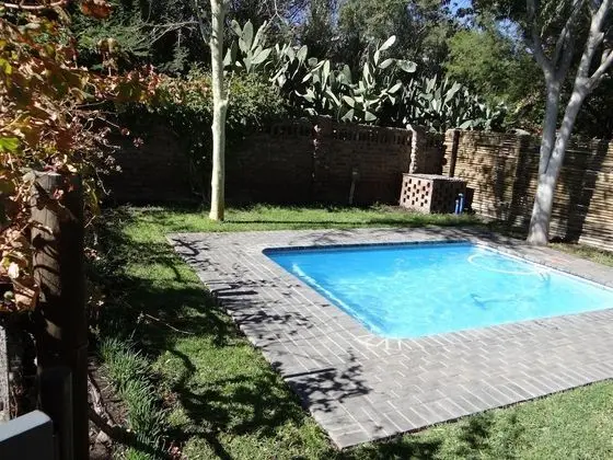 La Paix Guest House - Havuz