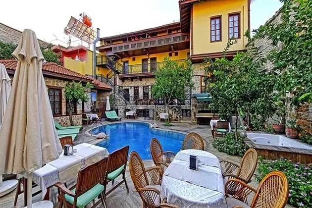 La Paloma Hotel