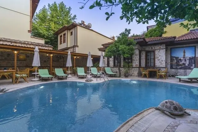 La Paloma Hotel - Havuz