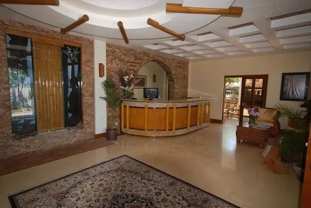 La Parola Orchids Beach Resort - Lobi