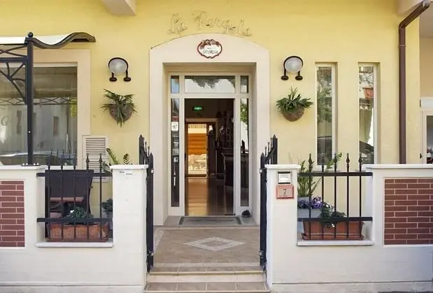 Hotel La Pergola - Dış Mekan