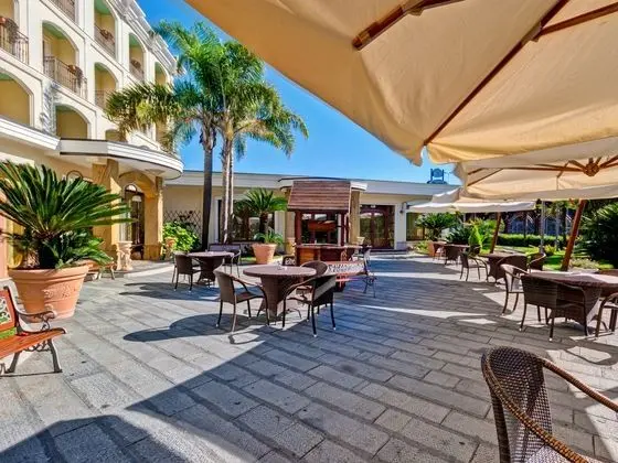 Hotel La Perla