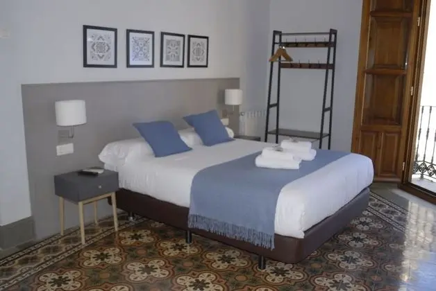 La Perla Granada Suites