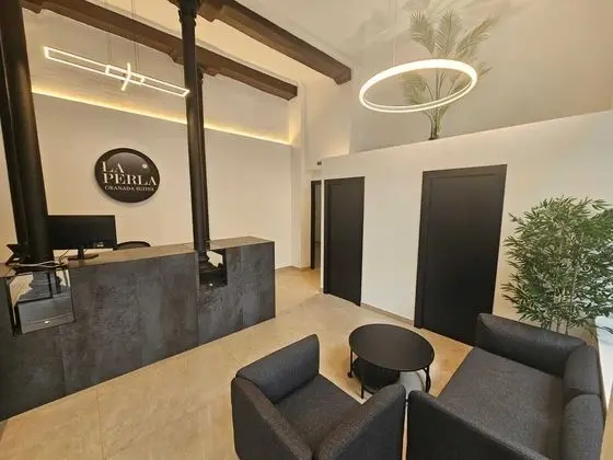 La Perla Granada Suites - Lobi