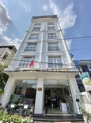 Hotel La Perle Hue - Dış Mekan