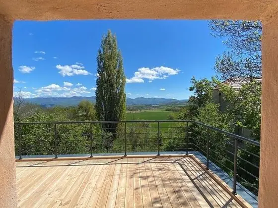 La Petite Maison Basse Corréo