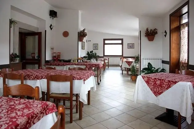 Hotel La Pieja - Yerinde Yemek