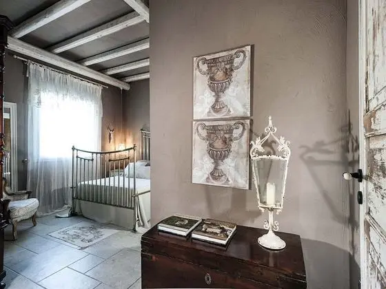 La Pigna Bianca - Oda