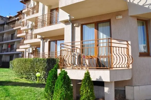 La Playa Apartments - Dış Mekan