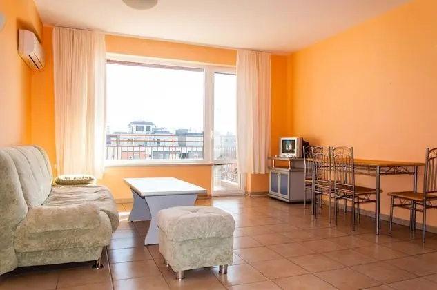 La Playa Apartments - Oda