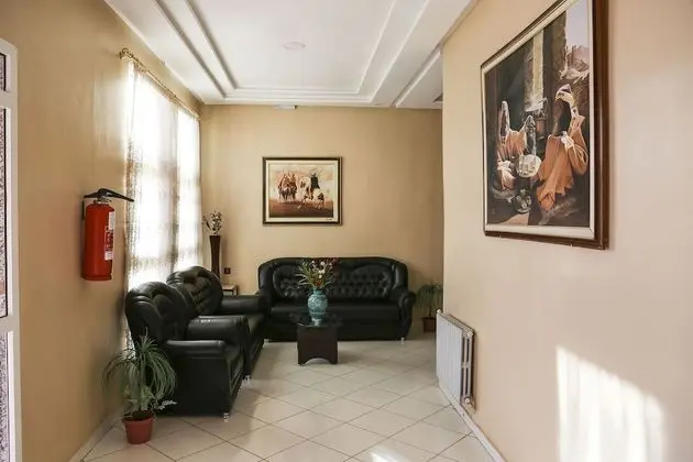 Hotel La Pomme Zaida - Lobi