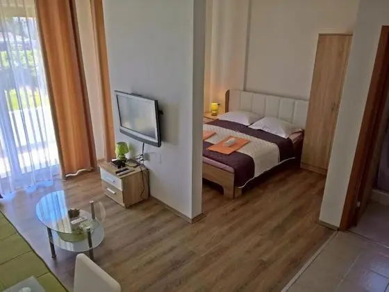 La Porta Apartments - Oda