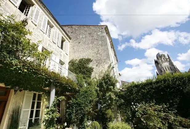 La Porte Rouge Chambres d'Hotes