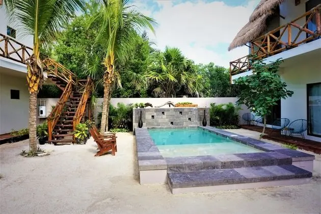 La Puerta Azul Beachfront - Adults Only - Havuz