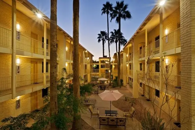 La Quinta Inn Phoenix Sky Harbor Airport
