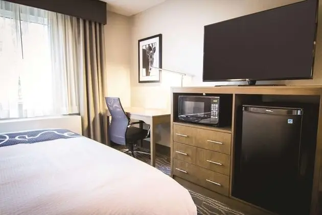 La Quinta Inn & Suites Anchorage Airport