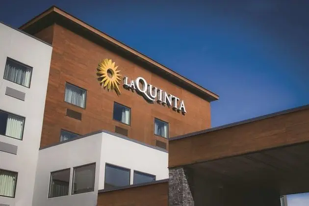 La Quinta Inn & Suites Anchorage Airport