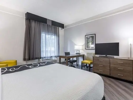 La Quinta Inn & Suites Atlanta Alpharetta