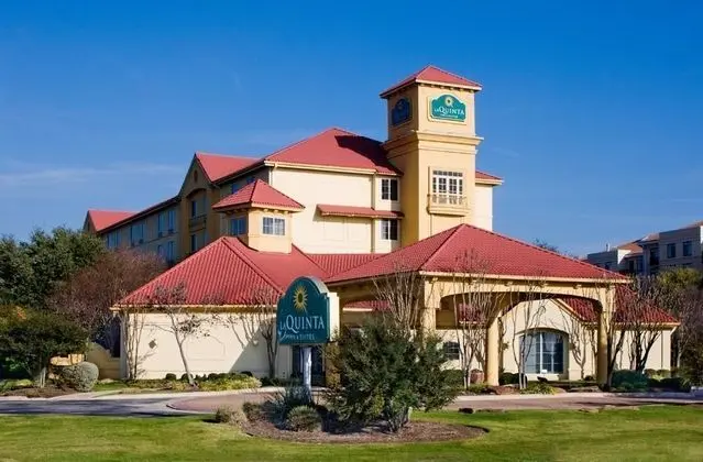 La Quinta Inn & Suites Austin Southwest