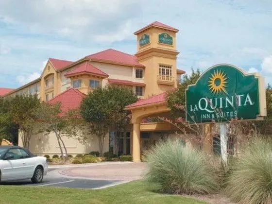 La Quinta Inn & Suites Austin Southwest at Mopac