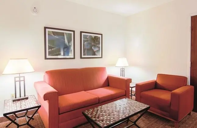 La Quinta Inn & Suites Bannockburn-Deerfield - Oda