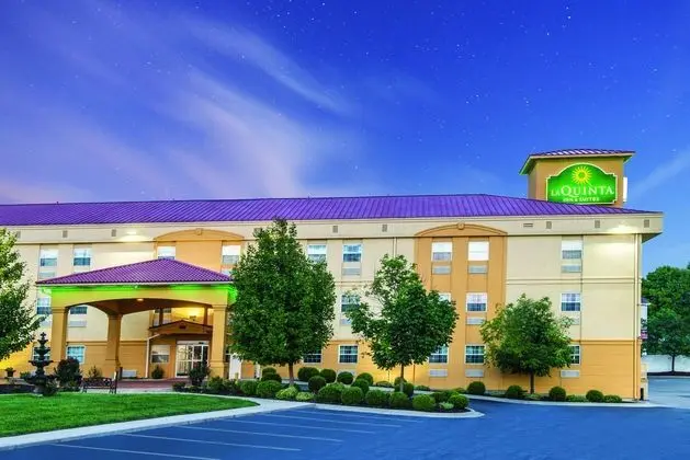 La Quinta Inn & Suites Blue Springs