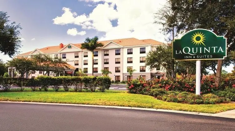 La Quinta Inn and Suites Bonita Springs