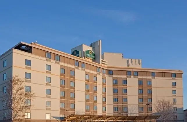 La Quinta Inn & Suites Boston Somerville