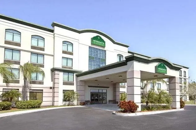 La Quinta Inn & Suites Clearwater South
