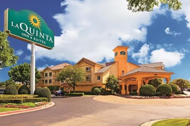 La Quinta Inn & Suites Dallas DFW Airport North