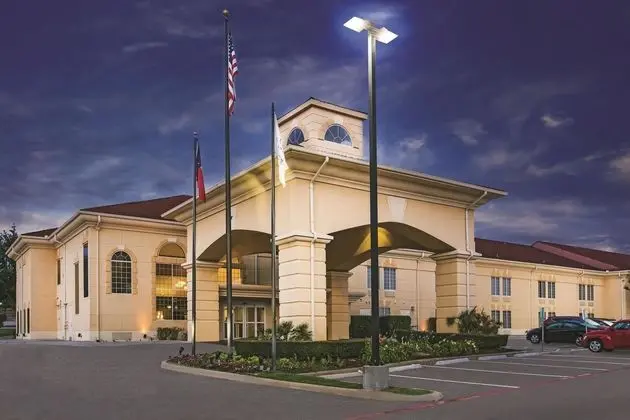 La Quinta Inn & Suites Dallas-Las Colinas