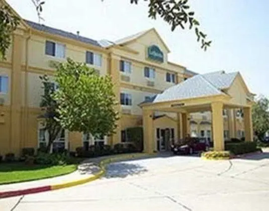 La Quinta Inn & Suites Dallas Northwest