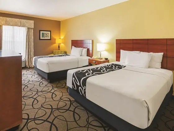 La Quinta Inn & Suites Ft Worth - Forest Hill
