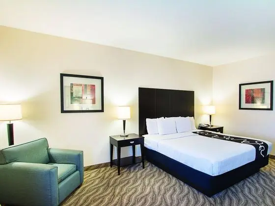 La Quinta Inn & Suites Glen Rose