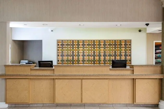 La Quinta Inn & Suites Greenville Haywood - Lobi