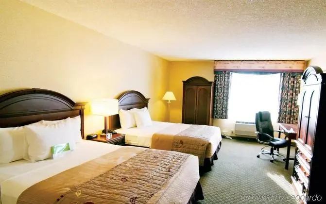 La Quinta Inn & Suites Hayward-Oakland Airport