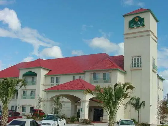 La Quinta Inn & Suites Houston Hobby Airport