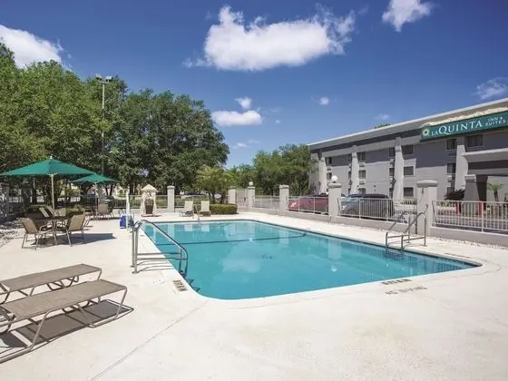 La Quinta Inn & Suites Jacksonville Mandarin