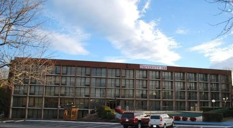 La Quinta Inn & Suites Lynchburg at Liberty Univ.