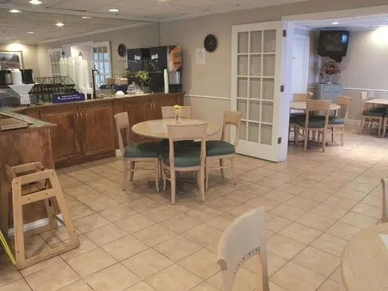 La Quinta Inn & Suites Melbourne - Genel