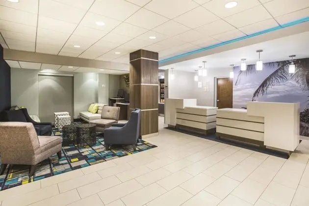 La Quinta Inn & Suites Melbourne - Palm Bay - Lobi