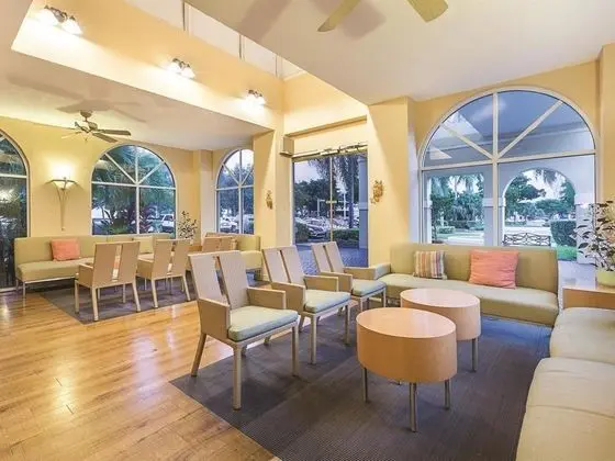 La Quinta Inn & Suites Miami Lakes