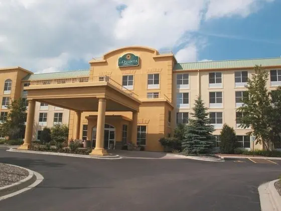 La Quinta Inn & Suites Milwaukee SW New Berlin