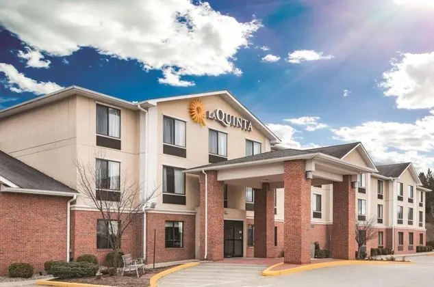 La Quinta Inn Suites Plainfield