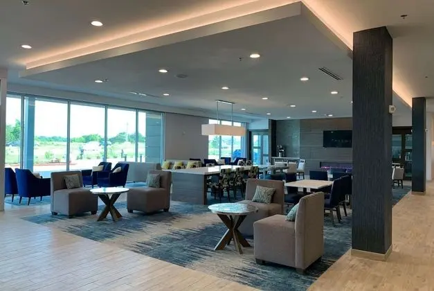 La Quinta Inn & Suites Round Rock East - Lobi