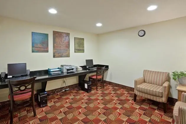 La Quinta Inn & Suites Salina