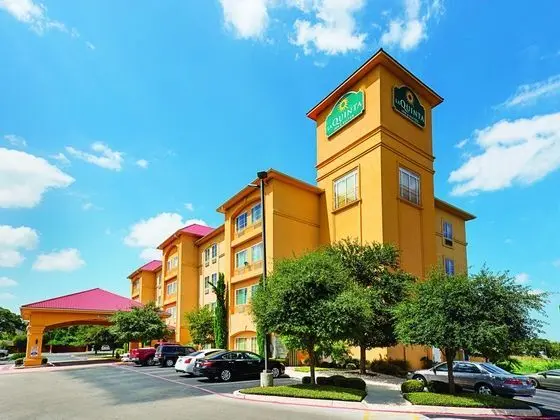 La Quinta Inn & Suites San Antonio Northwest