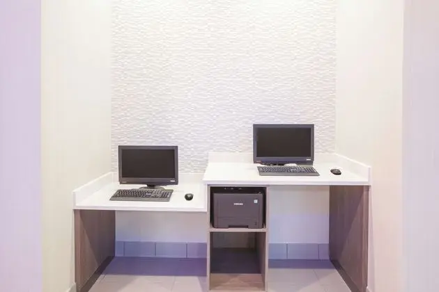 La Quinta Inn & Suites San Marcos Outlet Mall
